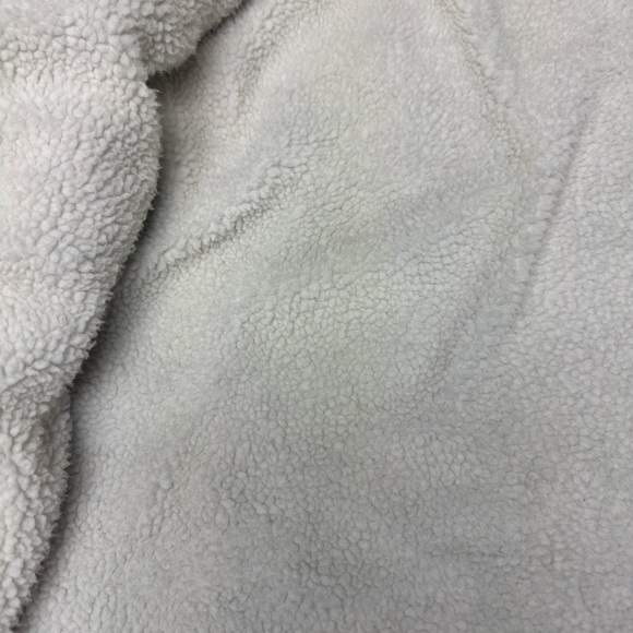 Forever 21 Blue Denim Jacket with White Faux Fur Collar - Picture 6 of 9